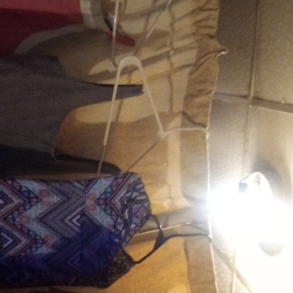 Women's dresses various brands sizes & styles - Picture 6 of 8